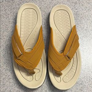 Yellow and Cream Sandals with Wide Straps and Contoured Soles